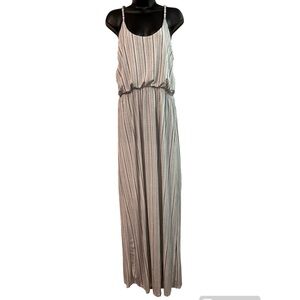 NWT Exist | White/Black Maxi Dress | L